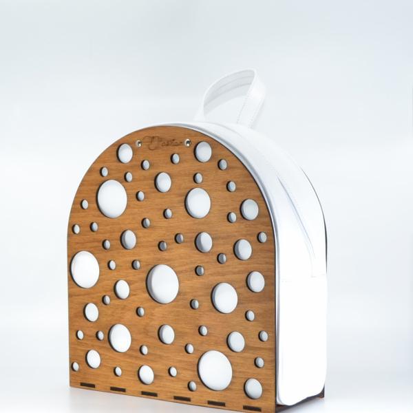 Clohe White